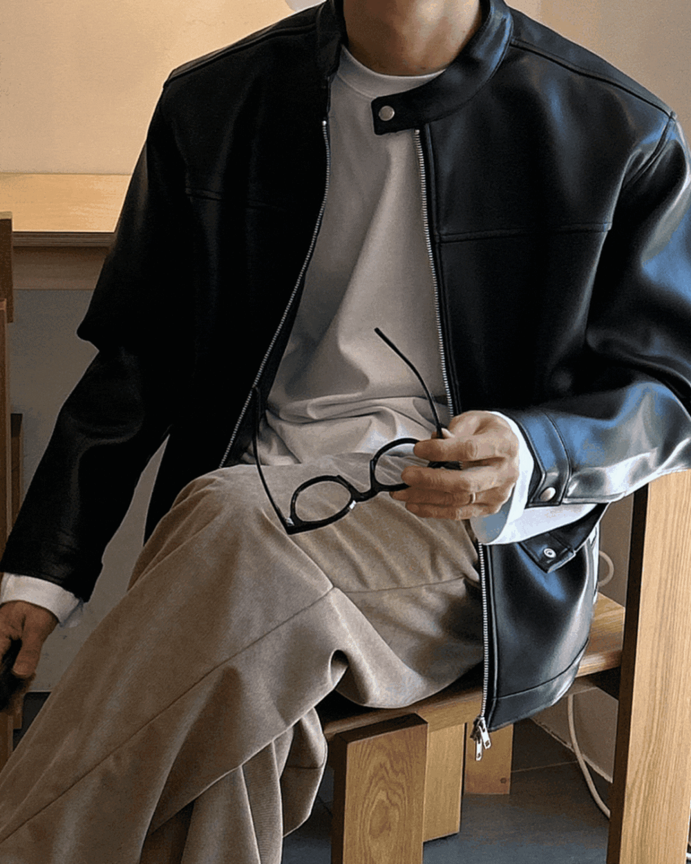 伊西短領皮革外套 / 1色