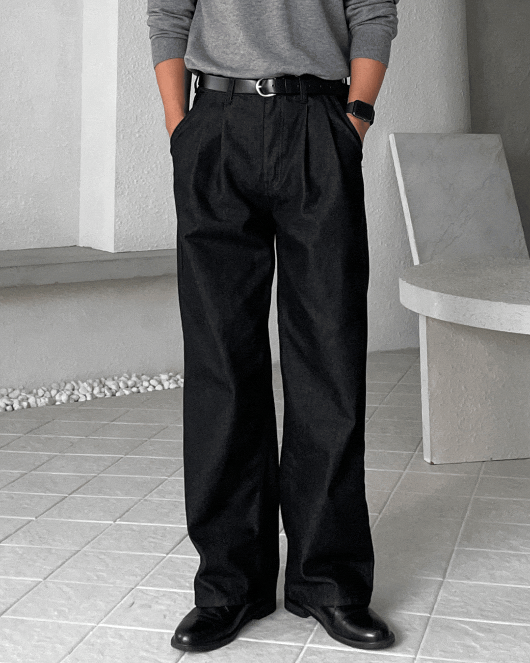 席瓦雙褶寬鬆丹寧長褲 席瓦雙褶寬鬆丹寧長褲/ 1色