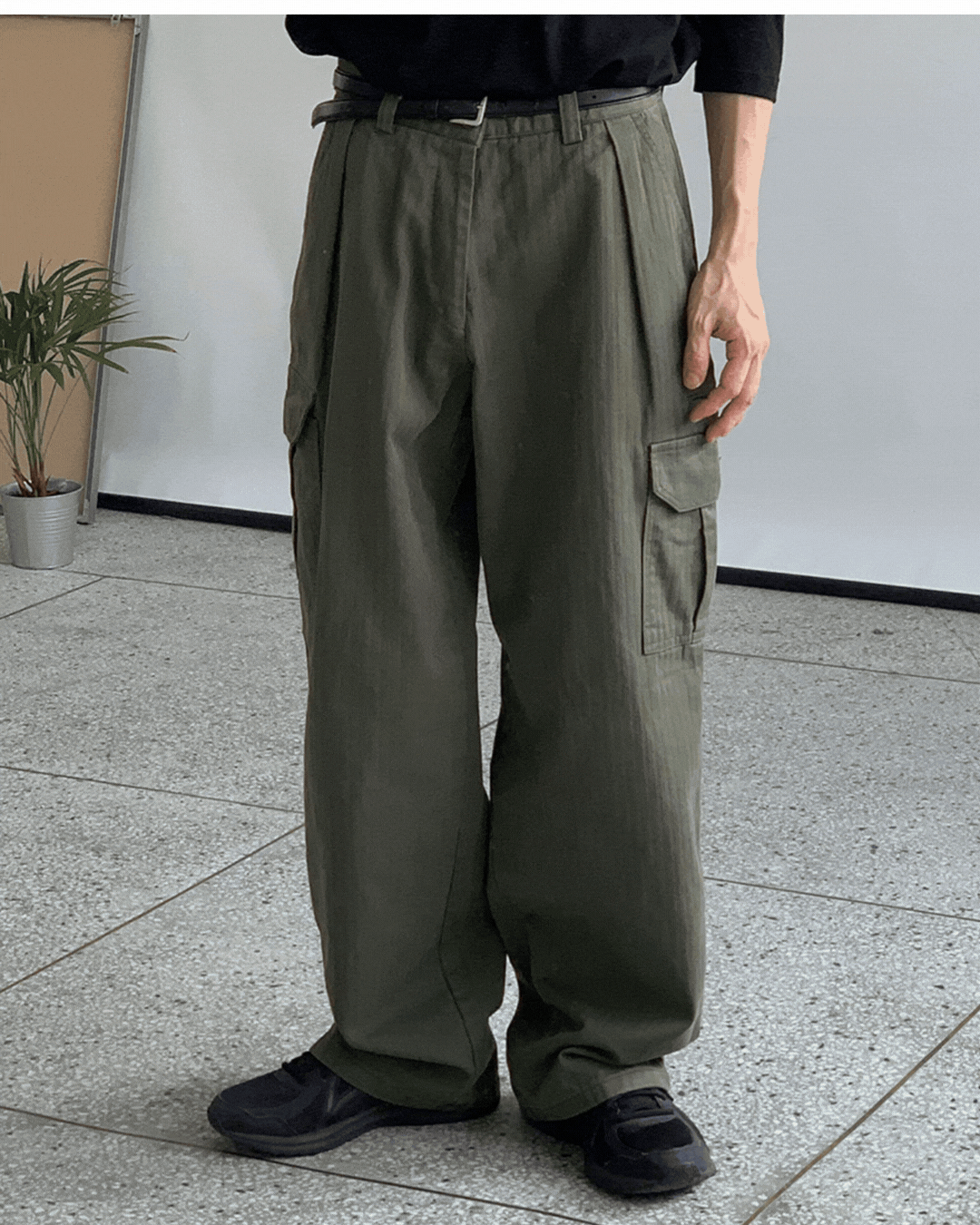 羅勒軍風寬鬆工裝褲 羅勒軍風寬鬆工裝褲/ 2色