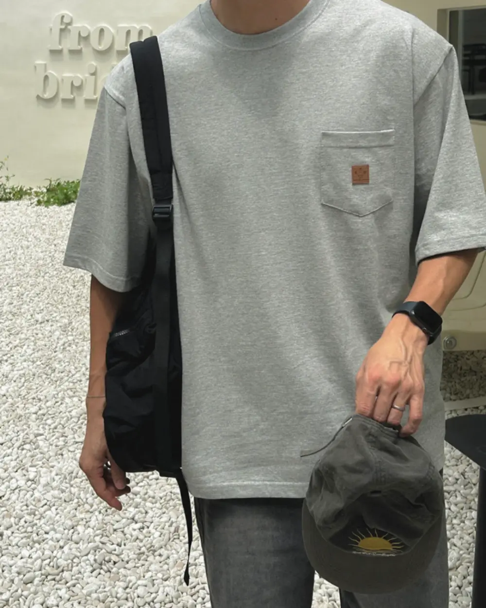 費恩口袋皮章短袖T恤/ 3色