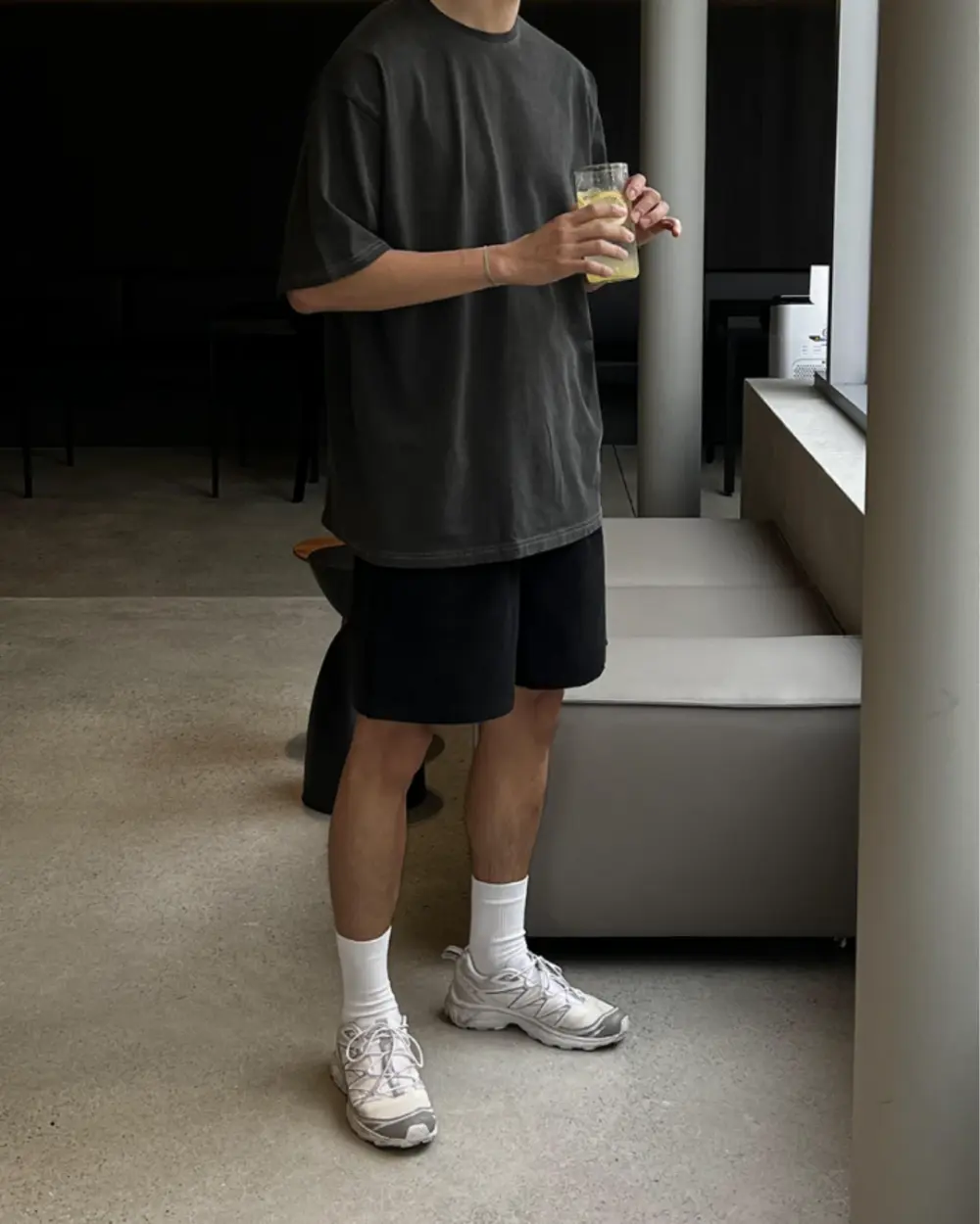 格契落肩山地色短袖T恤/ 4色
