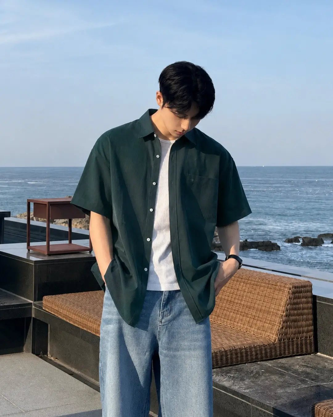 韓國男裝寬鬆落肩短袖襯衫穿搭